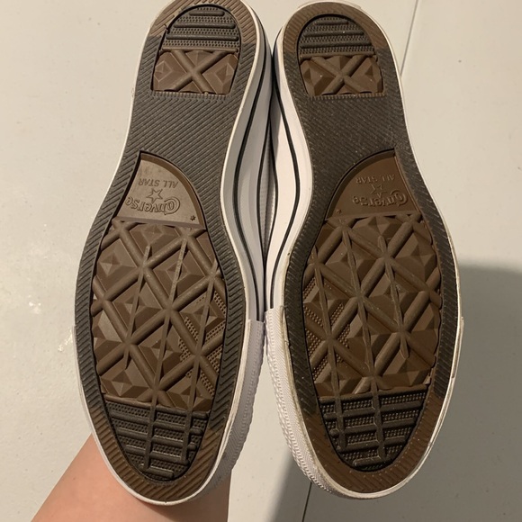 Converse - Picture 3 of 6